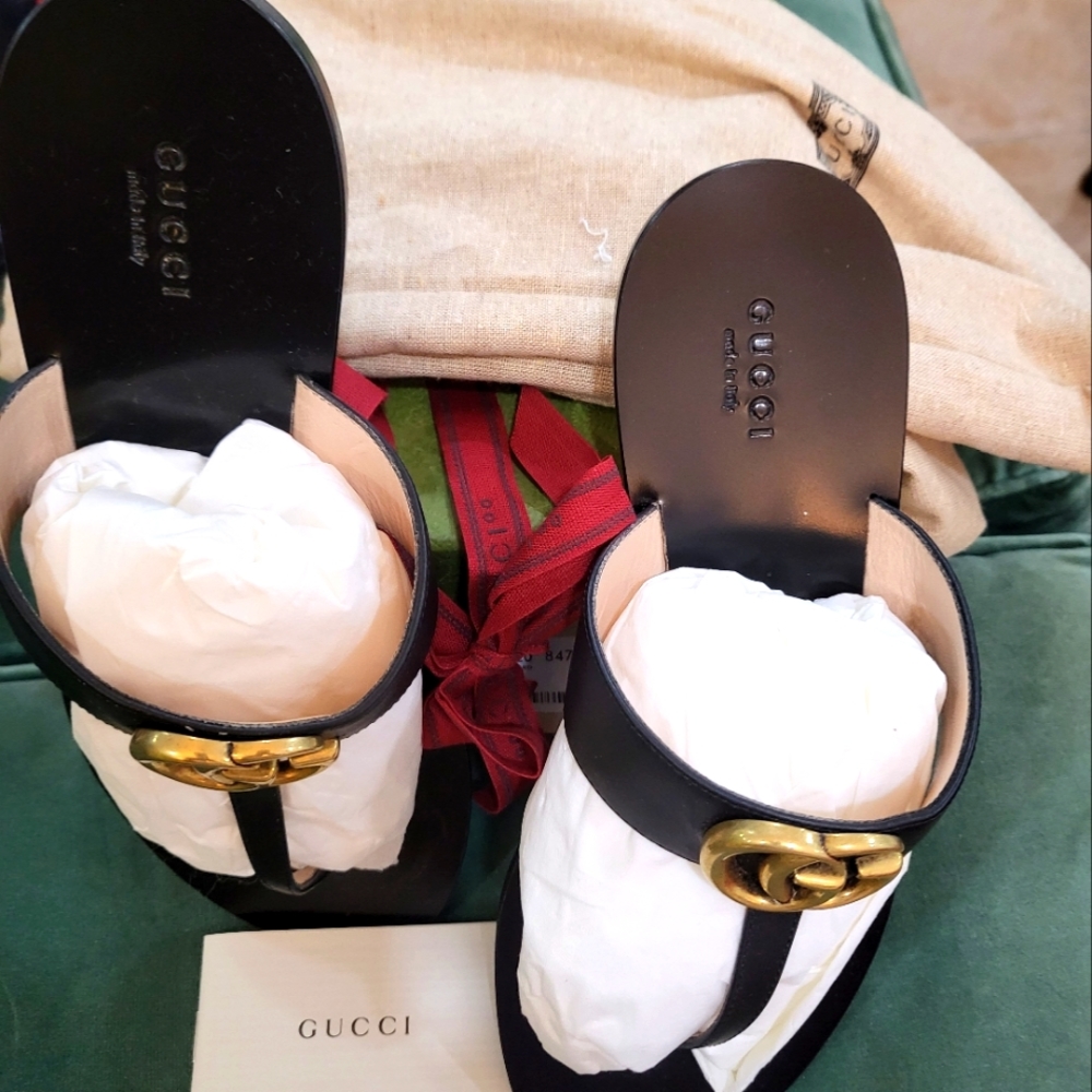 Gucci Marmont slides size 8-38